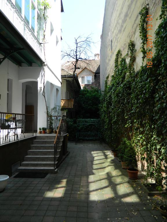 Central Parc Studios Sibiu Eksteriør billede