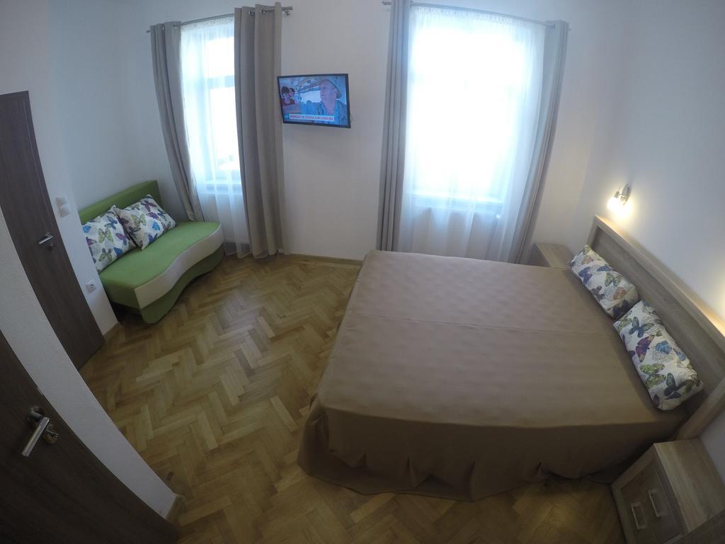 Central Parc Studios Sibiu Eksteriør billede