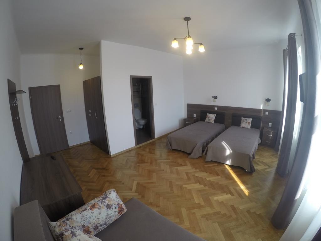 Central Parc Studios Sibiu Eksteriør billede