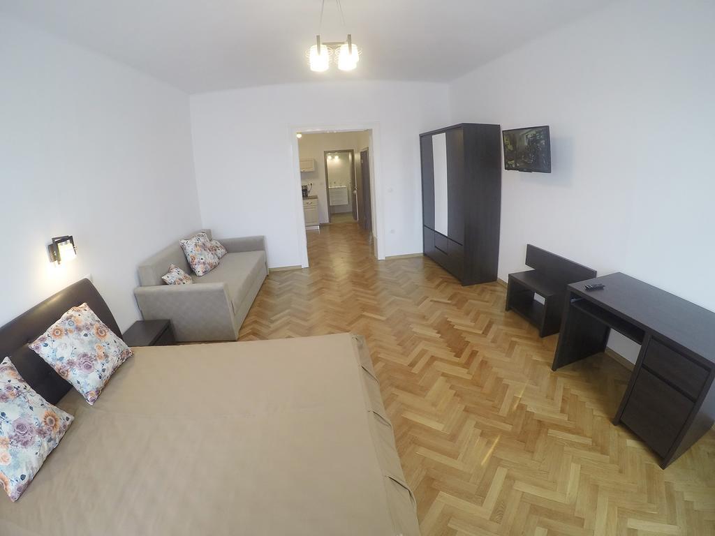 Central Parc Studios Sibiu Eksteriør billede